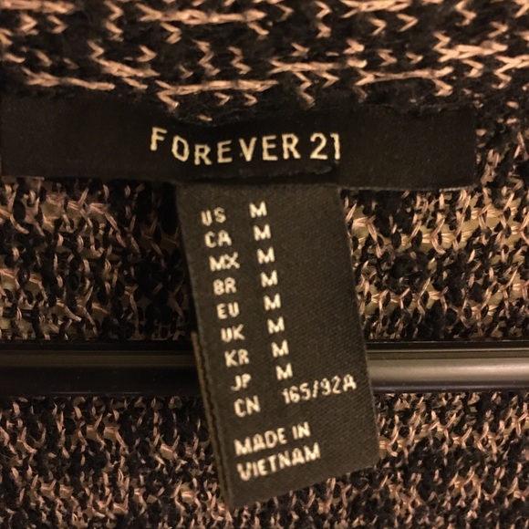 Pullover/ Cover - Picture 2 of 3